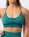 Seamless Crop - Emerald Green