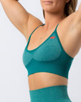 Seamless Crop - Emerald Green